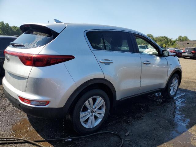 VIN KNDPMCAC3H7246511 2017 KIA Sportage, LX no.3