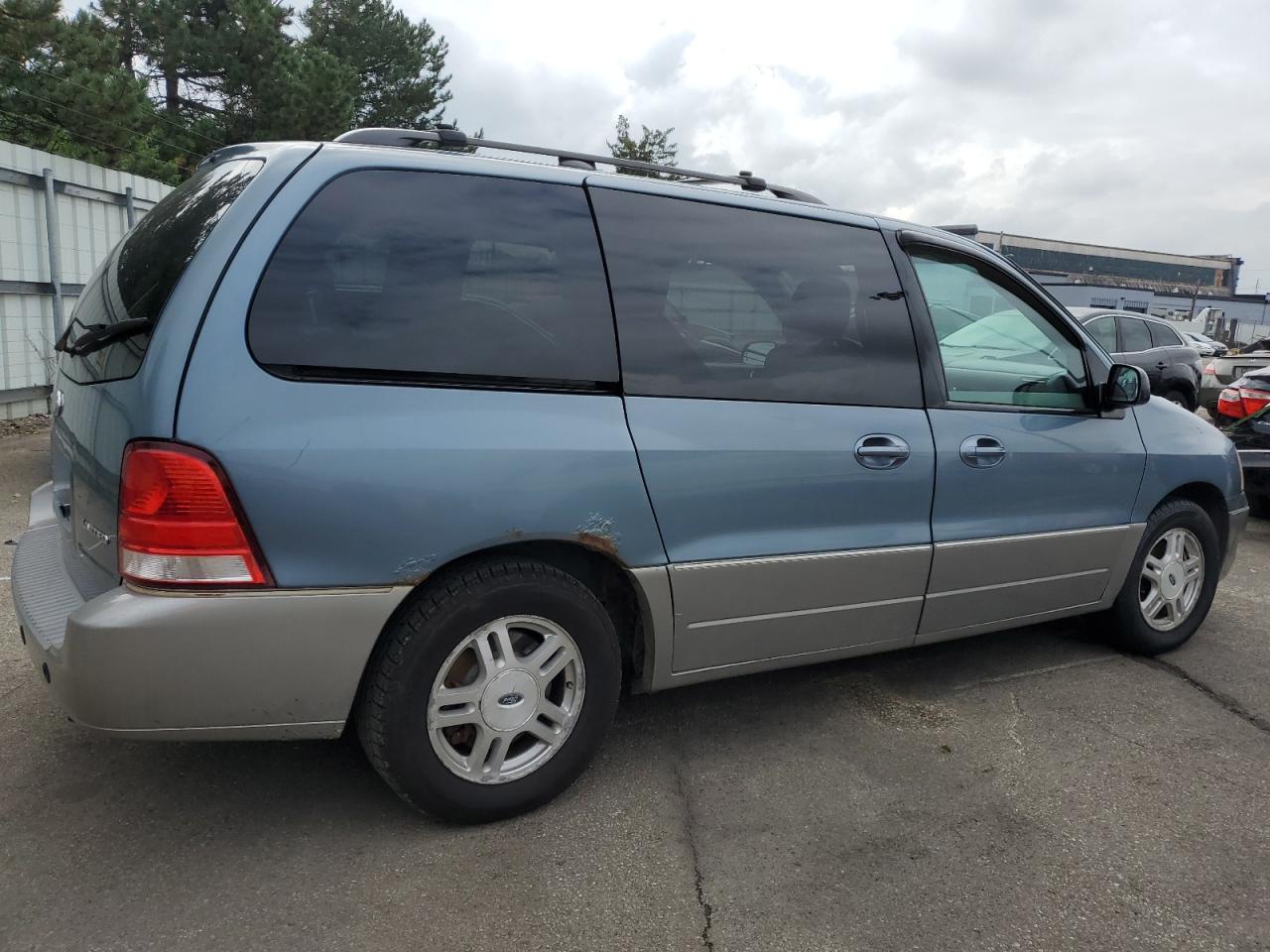 Lot #2940395192 2004 FORD FREESTAR L