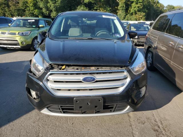 2019 FORD ESCAPE SE - 1FMCU9GD9KUB43695
