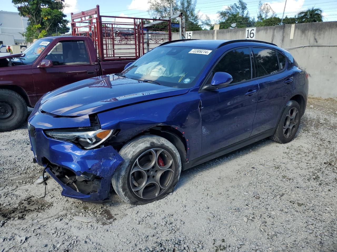 Alfa Romeo Stelvio 2022 BASE