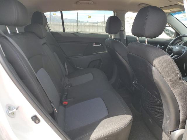 VIN KNDPBCAC8F7739720 2015 KIA Sportage, LX no.11