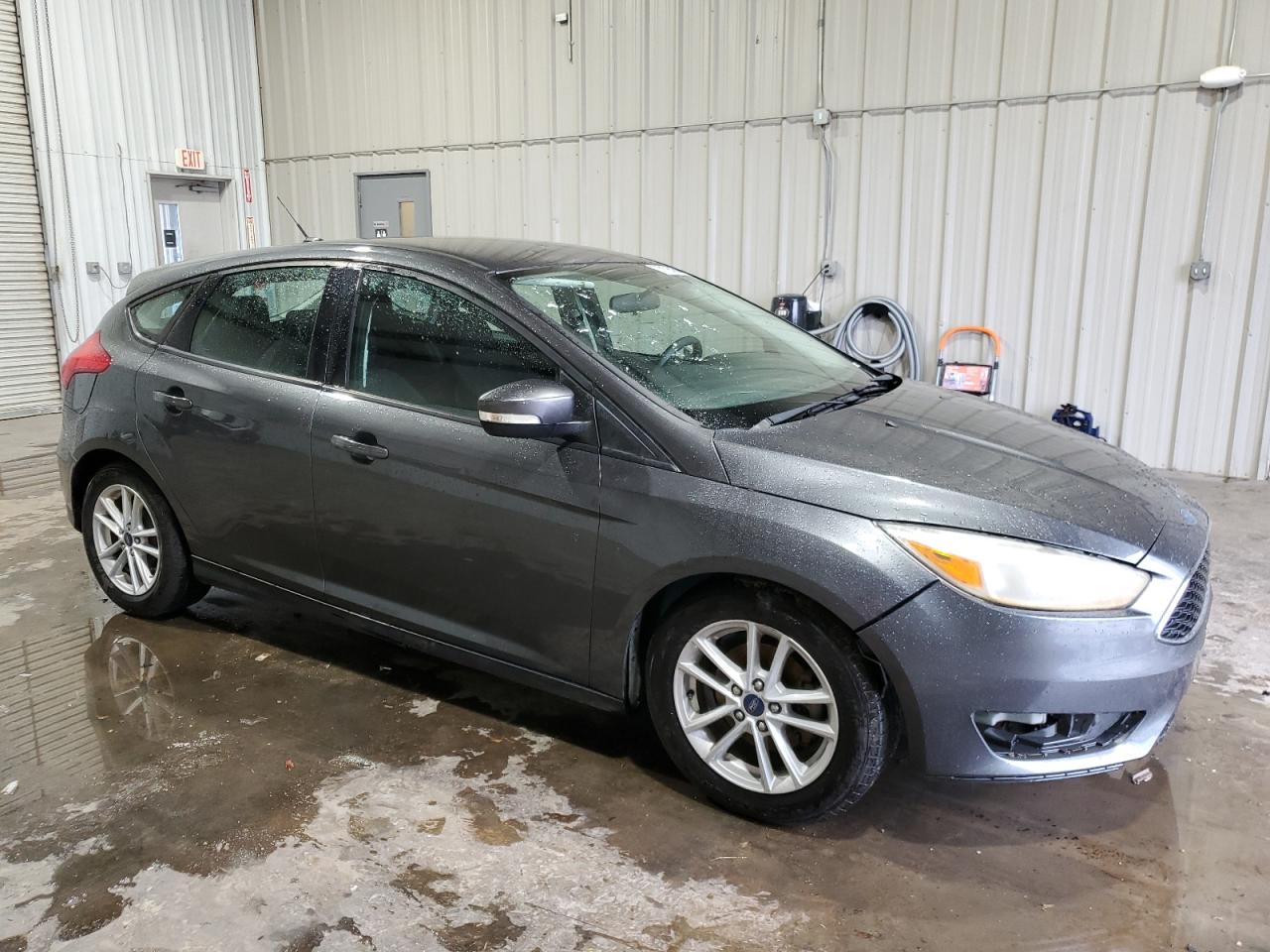 Lot #3024173837 2017 FORD FOCUS SE