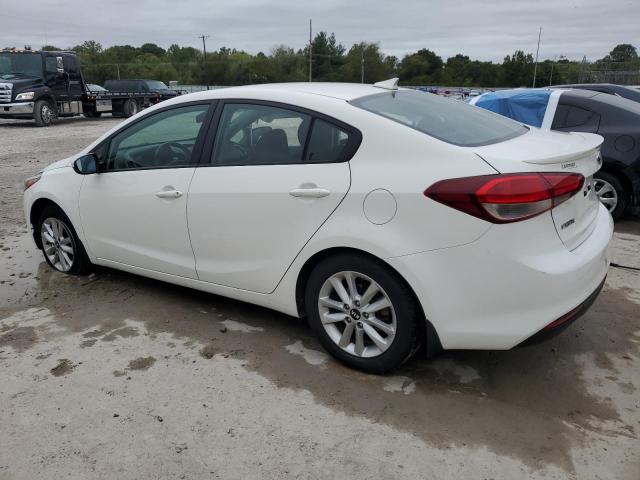 VIN 3KPFL4A73HE103243 2017 KIA Forte, LX no.2