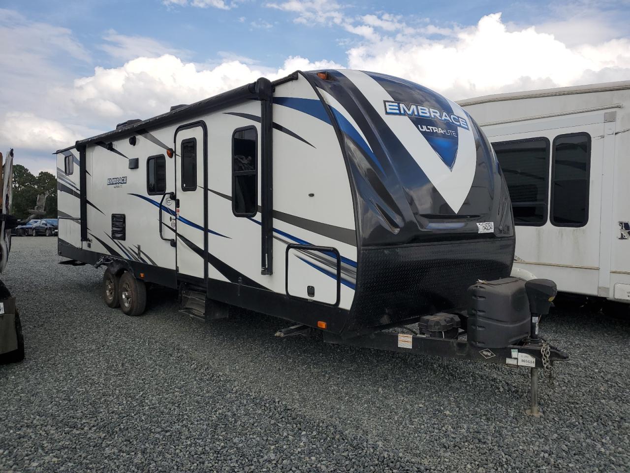 Cruiser RV Embrace 2018 