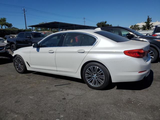 VIN WBAJA5C58KWW07783 2019 BMW 5 SERIES no.2