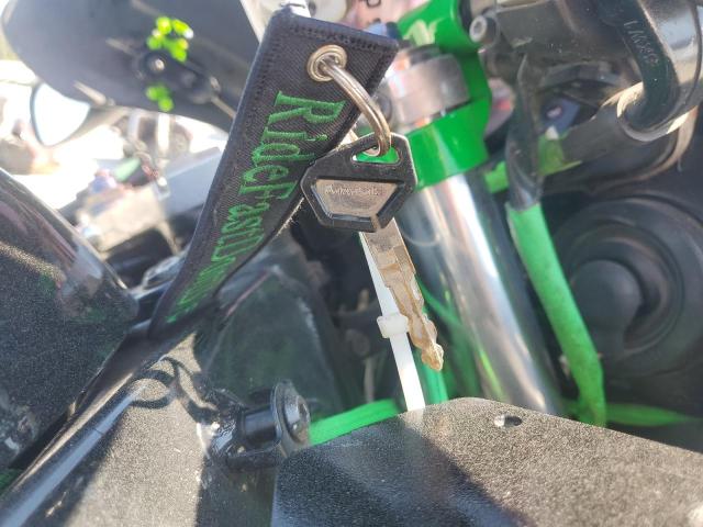 2000 KAWASAKI ZX900 E JKAZX2E11YA000380