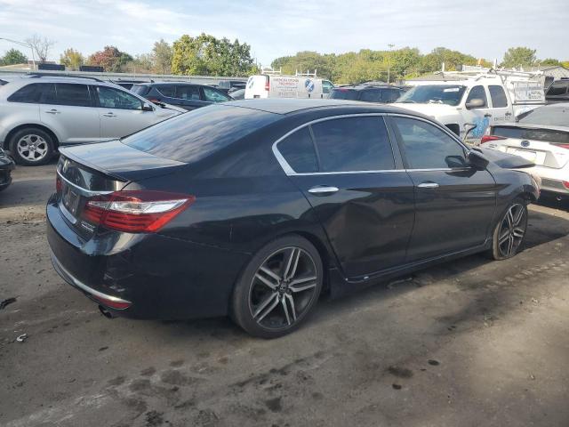 VIN 1HGCR2F11HA239305 2017 HONDA ACCORD no.3