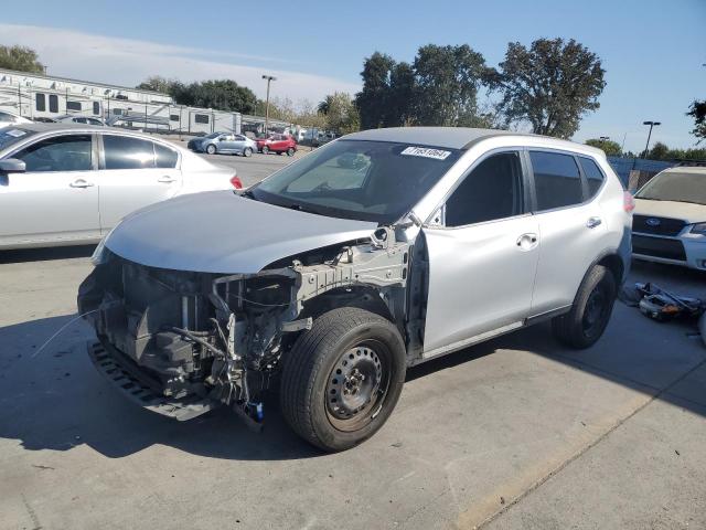 VIN KNMAT2MT3FP559070 2015 Nissan Rogue, S no.1