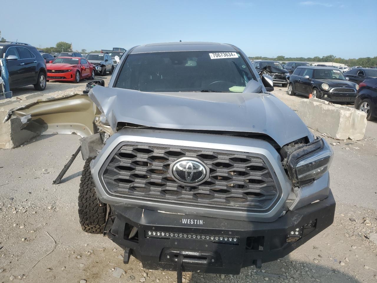 Lot #2945662175 2020 TOYOTA TACOMA DOU