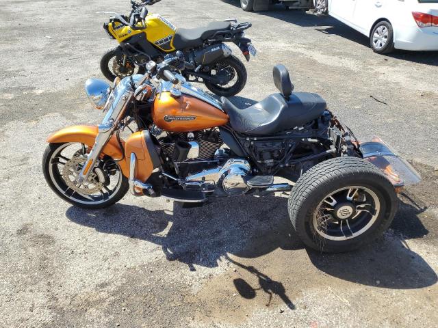 2015 HARLEY-DAVIDSON FLRT FREE 1HD1MCM11FB857520