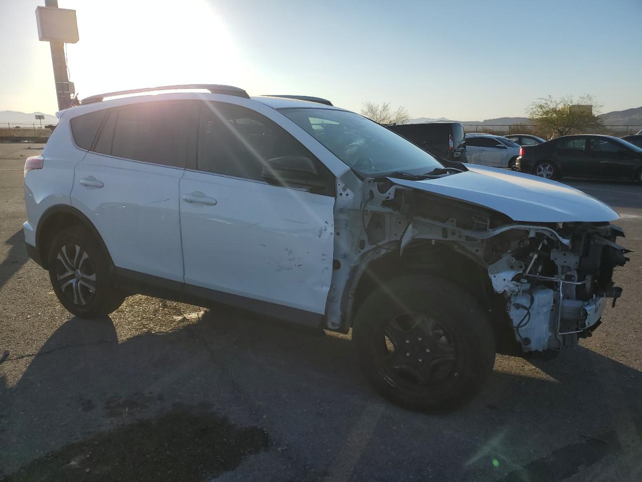 Lot #3026241260 2018 TOYOTA RAV4 LE