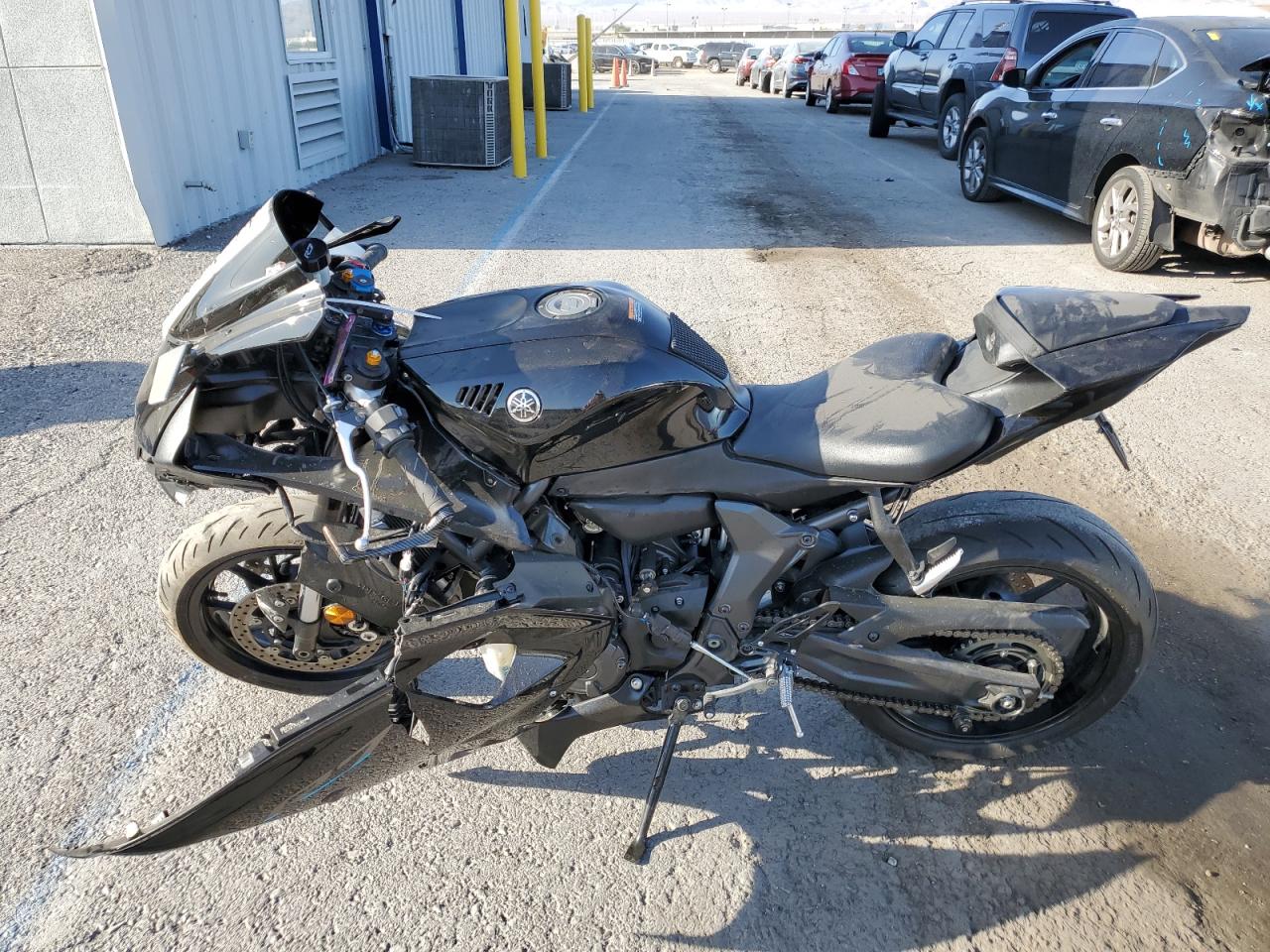 Lot #2979563576 2022 YAMAHA YZFR7