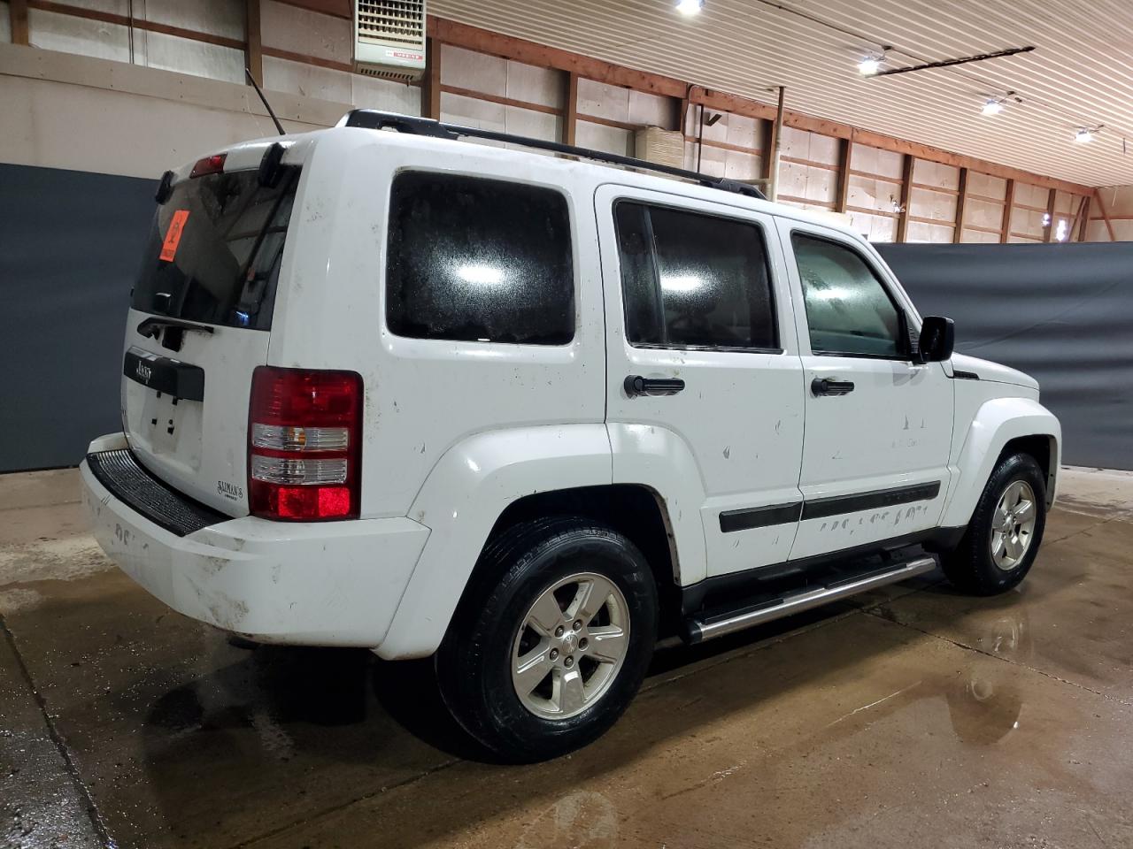 2011 Jeep LIBERTY, SPORT