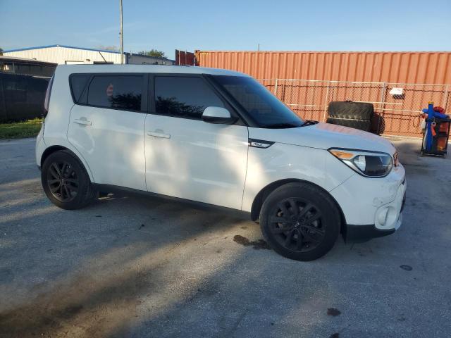 VIN KNDJP3A5XJ7539066 2018 KIA Soul, + no.4