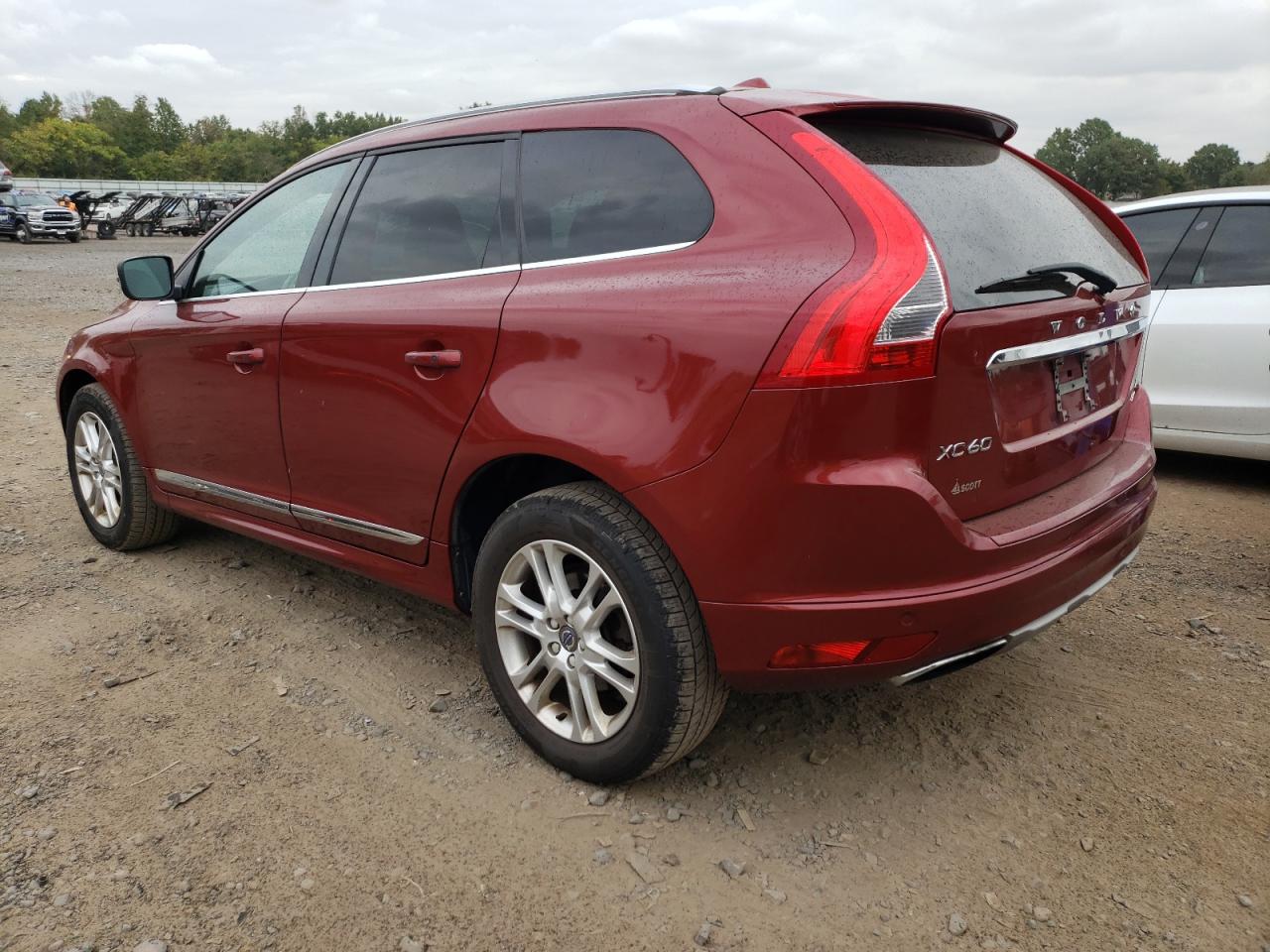 Lot #2886246544 2016 VOLVO XC60 T5 PR