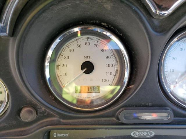 2010 HARLEY-DAVIDSON FLHX - 1HD1KB410AB639321