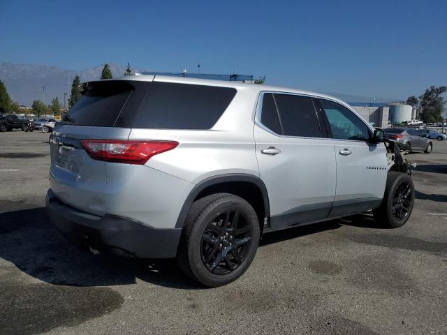 VIN 1GNERFKW5KJ256798 2019 Chevrolet Traverse, LS no.3