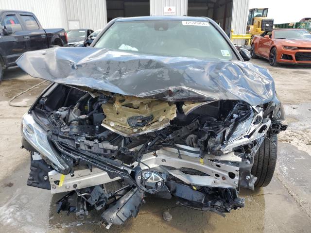 VIN 4T1B61HK9JU073098 2018 Toyota Camry, Xse no.5