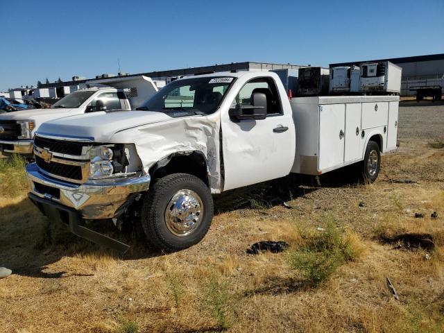 CHEVROLET SILVERADO 2014 white  Diesel 1GB3CZC82EF155314 photo #1