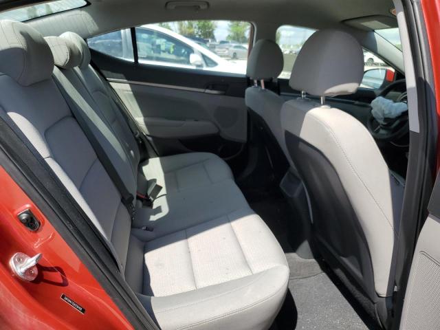 2018 HYUNDAI ELANTRA SE - 5NPD84LF8JH256408