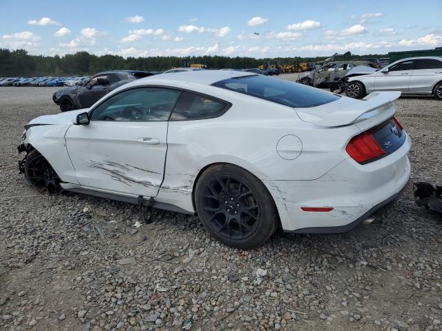 FORD MUSTANG 2018 white  gas 1FA6P8TH1J5106893 photo #3