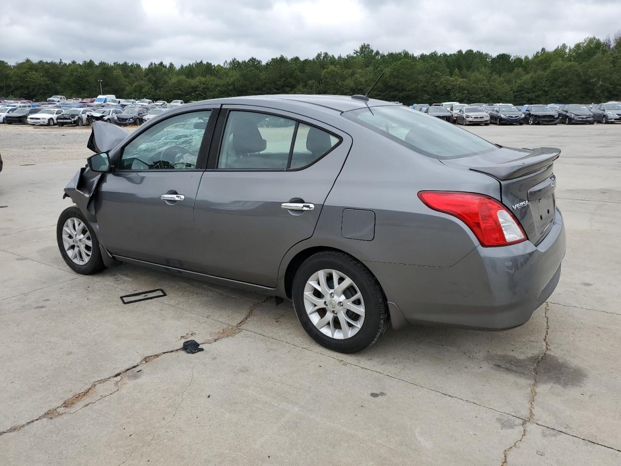 Lot #2921523757 2017 NISSAN VERSA S