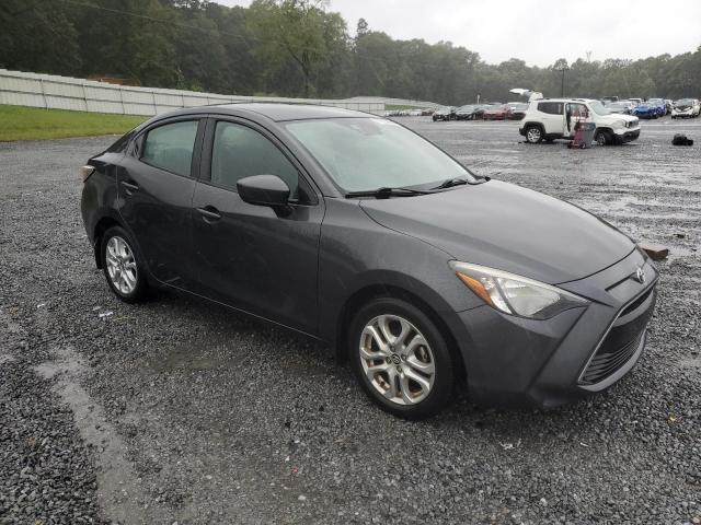 VIN 3MYDLBYVXJY313912 2018 Toyota Yaris no.4