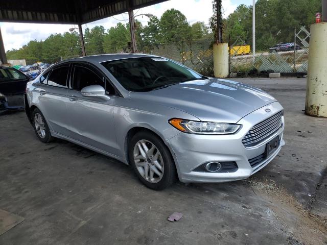 VIN 3FA6P0HD4FR295860 2015 Ford Fusion, SE no.4