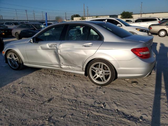 VIN WDDGF4HB7EG253475 2014 Mercedes-Benz C-Class, 250 no.2