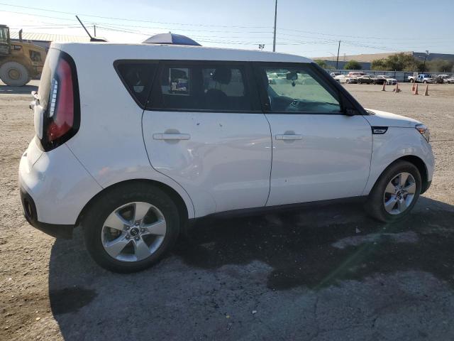 VIN KNDJN2A28J7534373 2018 KIA Soul no.3