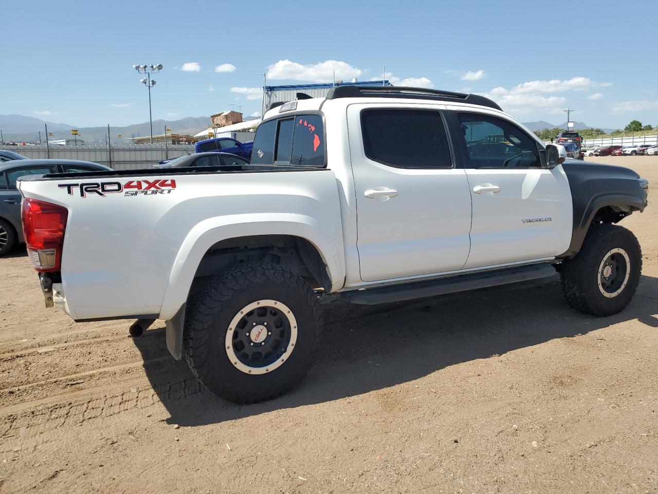 TOYOTA TACOMA DOU 2016 white crew pic gas 3TMCZ5AN7GM026788 photo #4