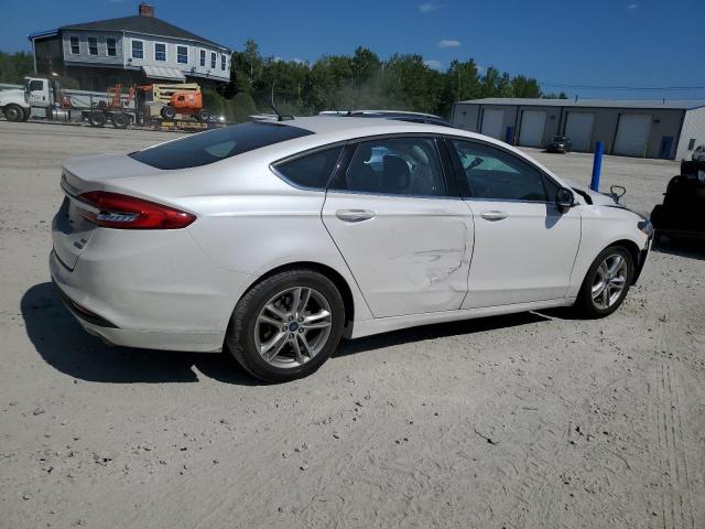 VIN 3FA6P0HD7JR174149 2018 Ford Fusion, SE no.3