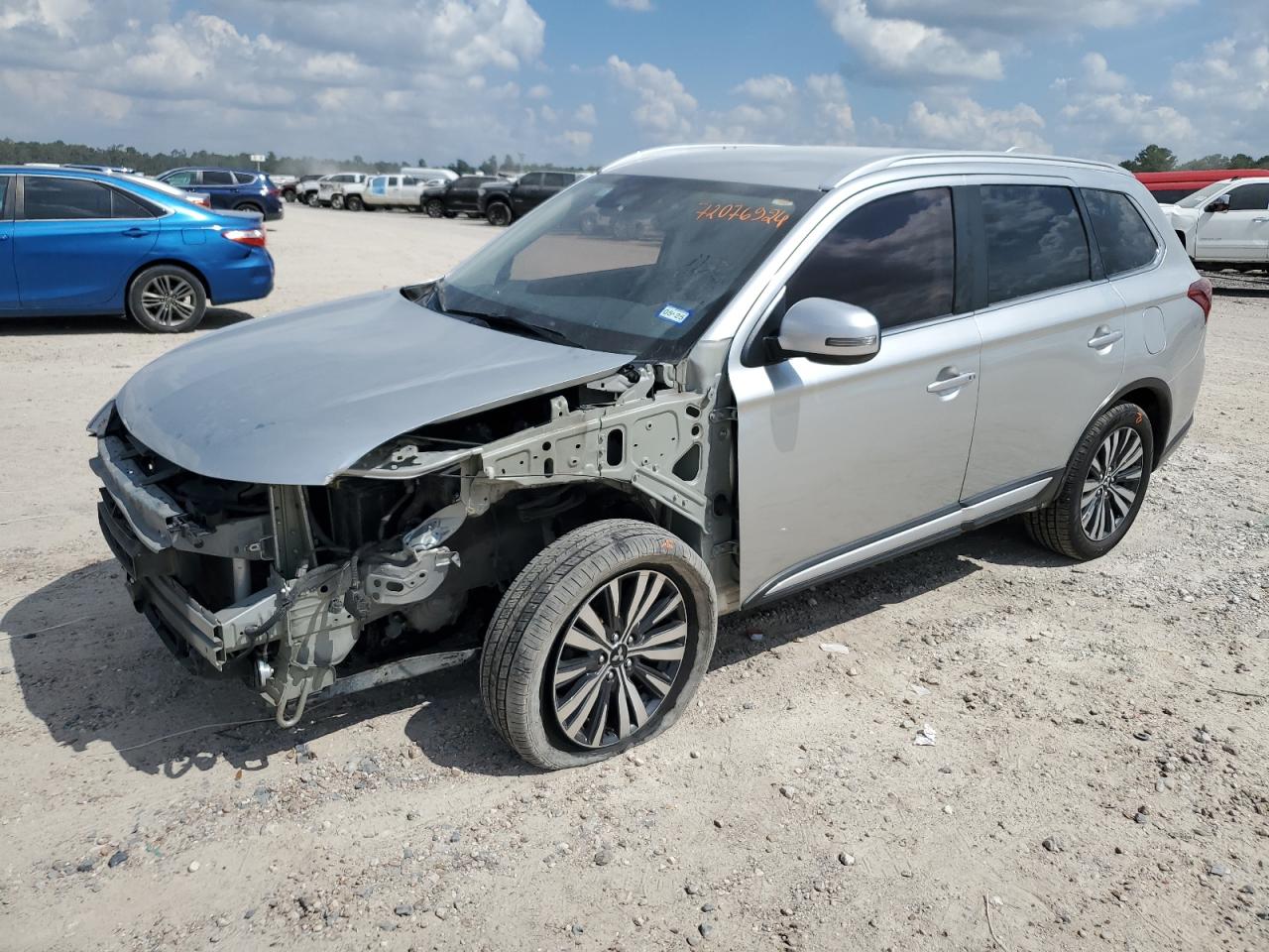 Mitsubishi Outlander 2020 Wagon body style