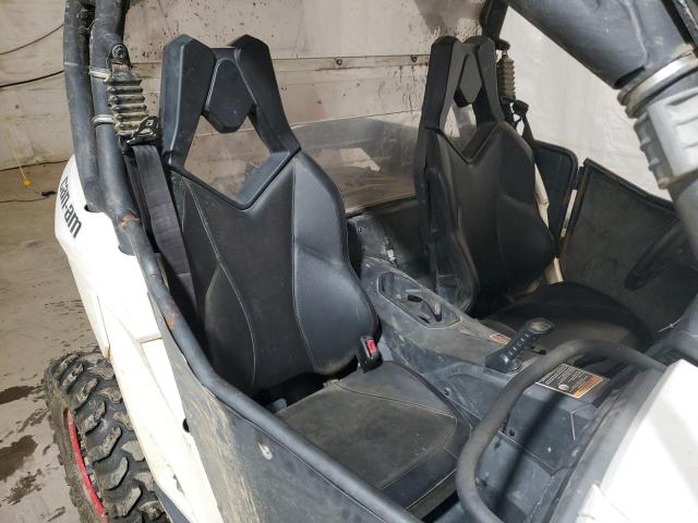 2017 CAN-AM MAVERICK X - 3JBPVAP28HJ000872