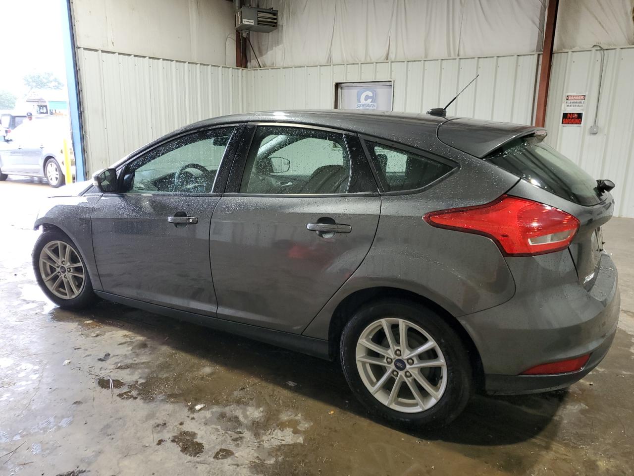 Lot #3024173837 2017 FORD FOCUS SE