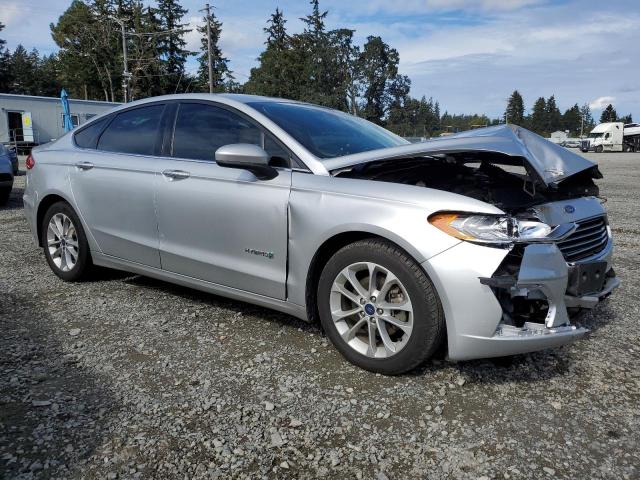 VIN 3FA6P0LU6KR179707 2019 Ford Fusion, SE no.4