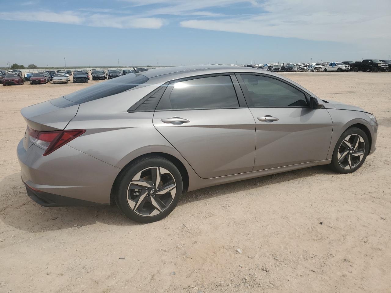 Lot #2936197259 2023 HYUNDAI ELANTRA SE