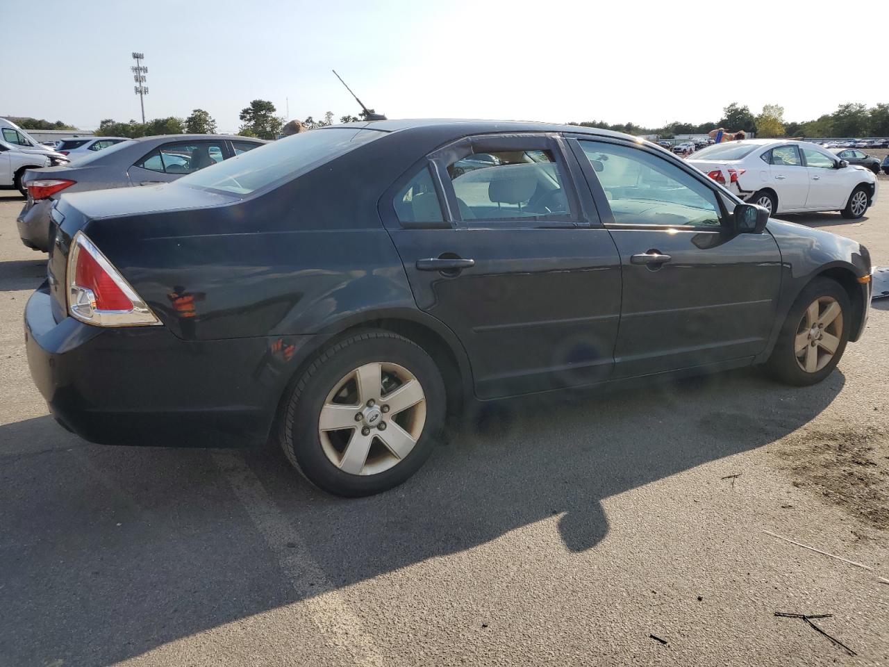 Lot #2825903705 2008 FORD FUSION SE