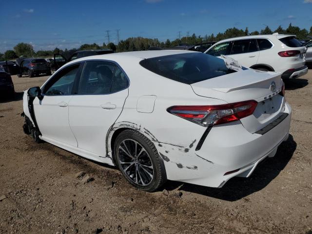 VIN 4T1B11HK7JU640102 2018 Toyota Camry, L no.2