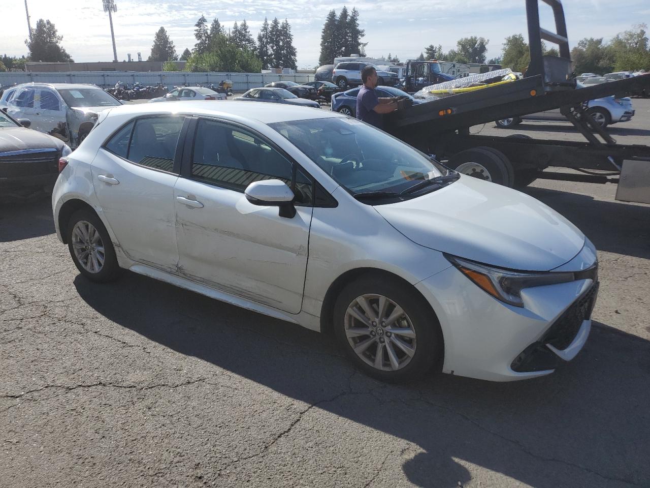 Lot #2953115620 2023 TOYOTA COROLLA SE