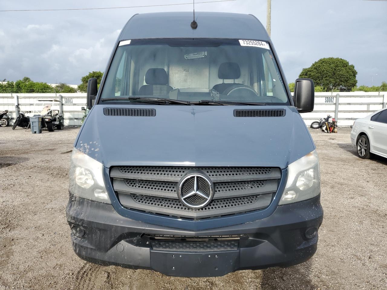 Lot #2871515375 2018 MERCEDES-BENZ SPRINTER 2