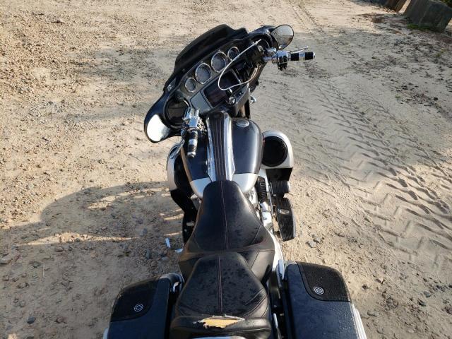 2019 HARLEY-DAVIDSON FLHXSE 1HD1PXL12KB957233