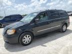 CHRYSLER TOWN & COU photo