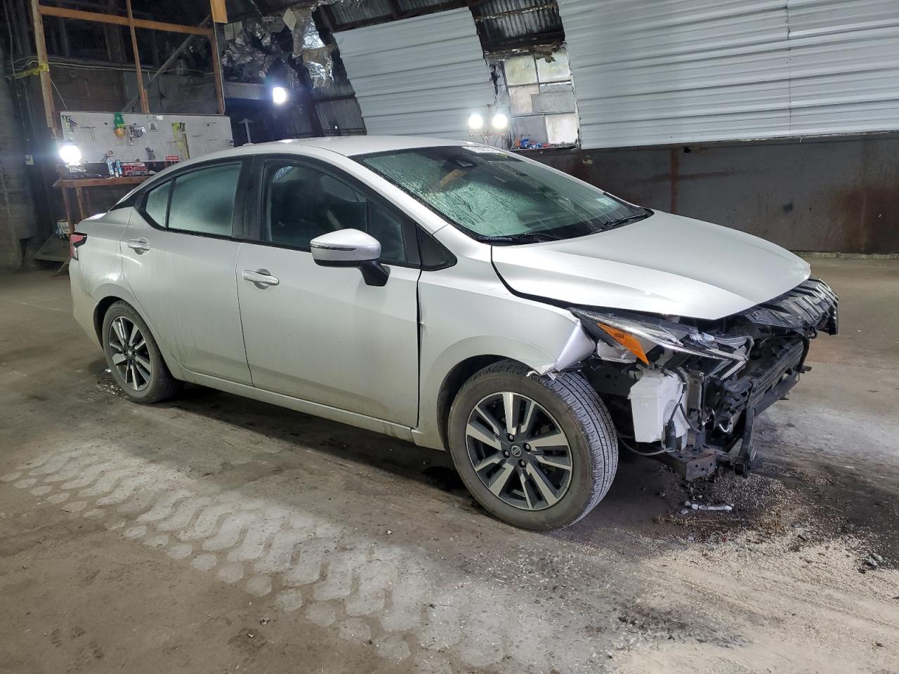 Lot #2979396671 2020 NISSAN VERSA SV