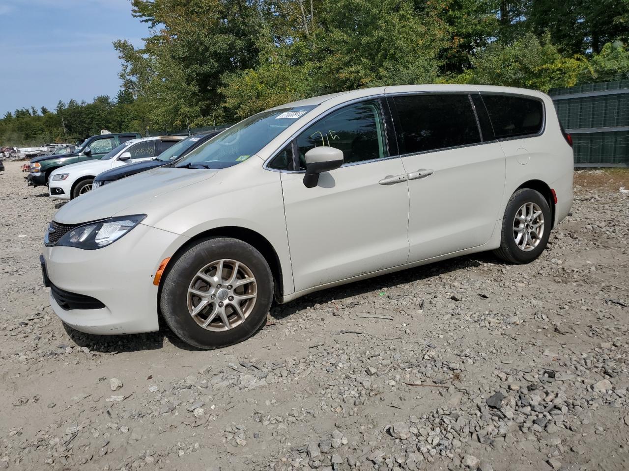 Chrysler Pacifica 2017 RU