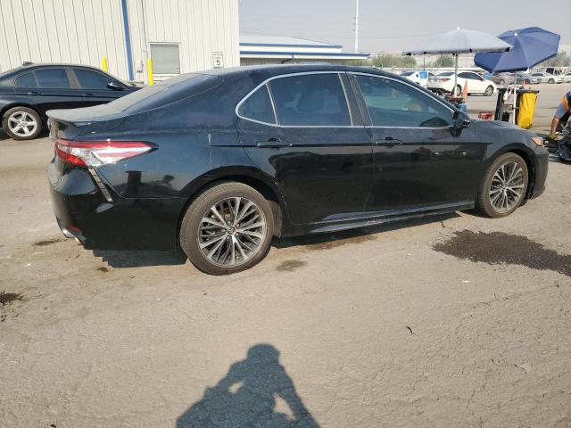 VIN 4T1B11HK4JU596527 2018 Toyota Camry, L no.3