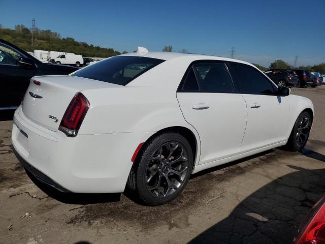 VIN 2C3CCABG3FH926731 2015 Chrysler 300, S no.3