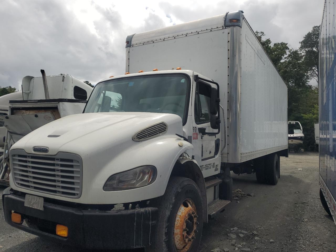 Lot #2818134664 2012 FREIGHTLINER M2 106 MED