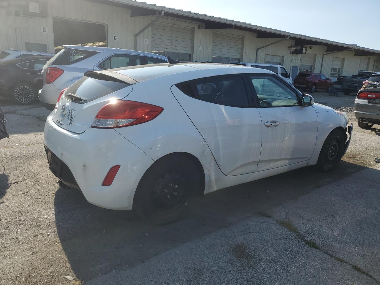 Lot #2936034578 2012 HYUNDAI VELOSTER