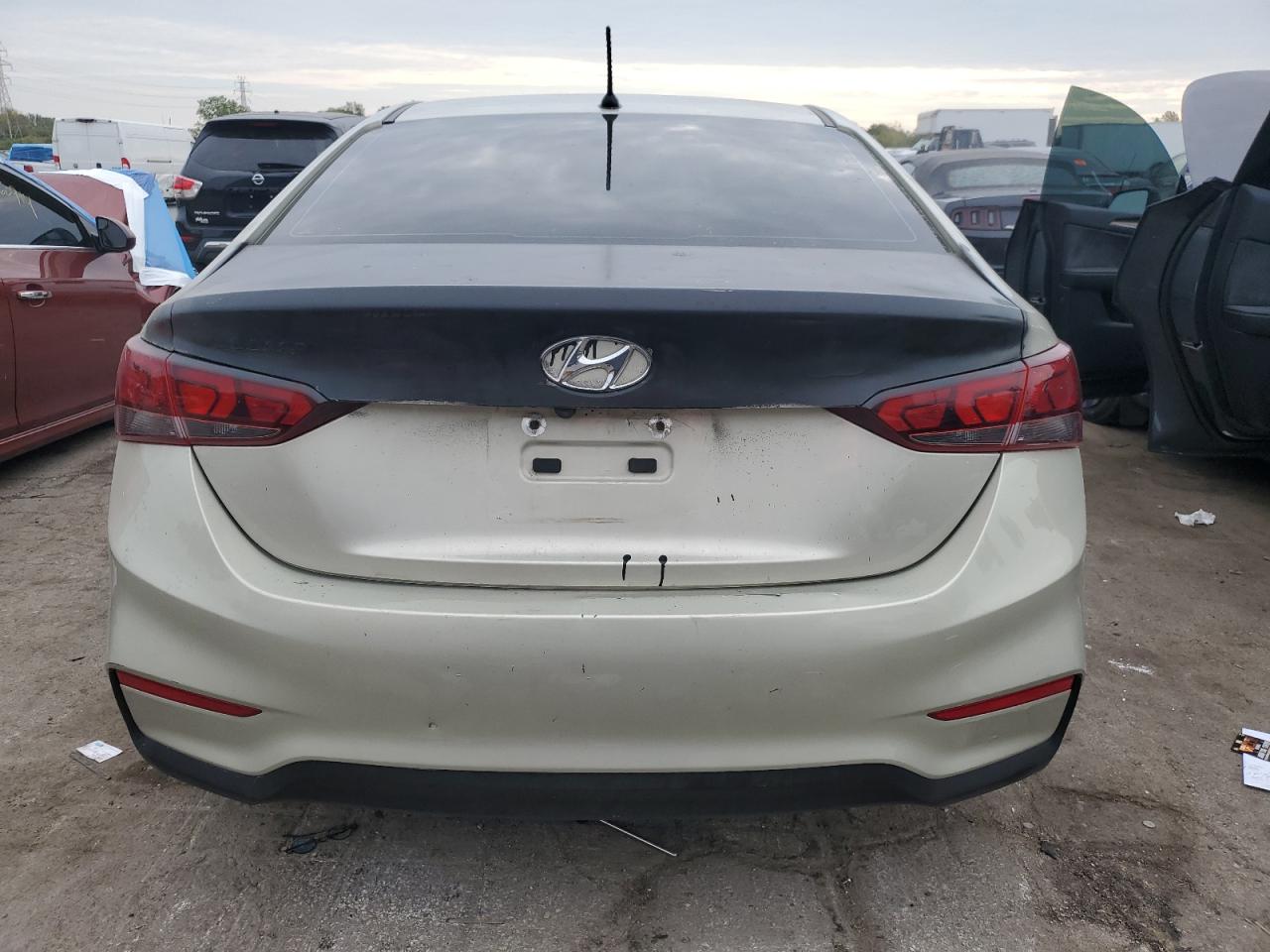 HYUNDAI ACCENT SE